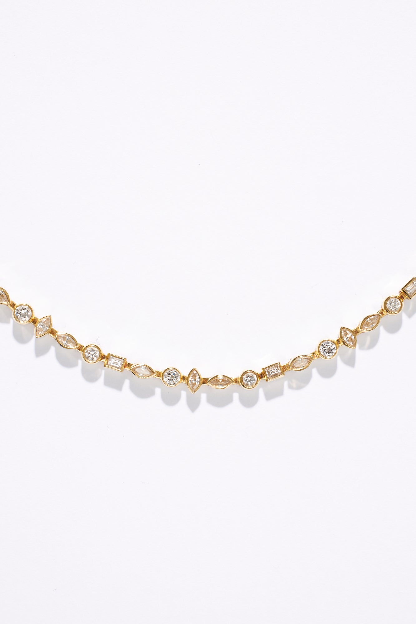 clara shaped diamond necklace 18 ct